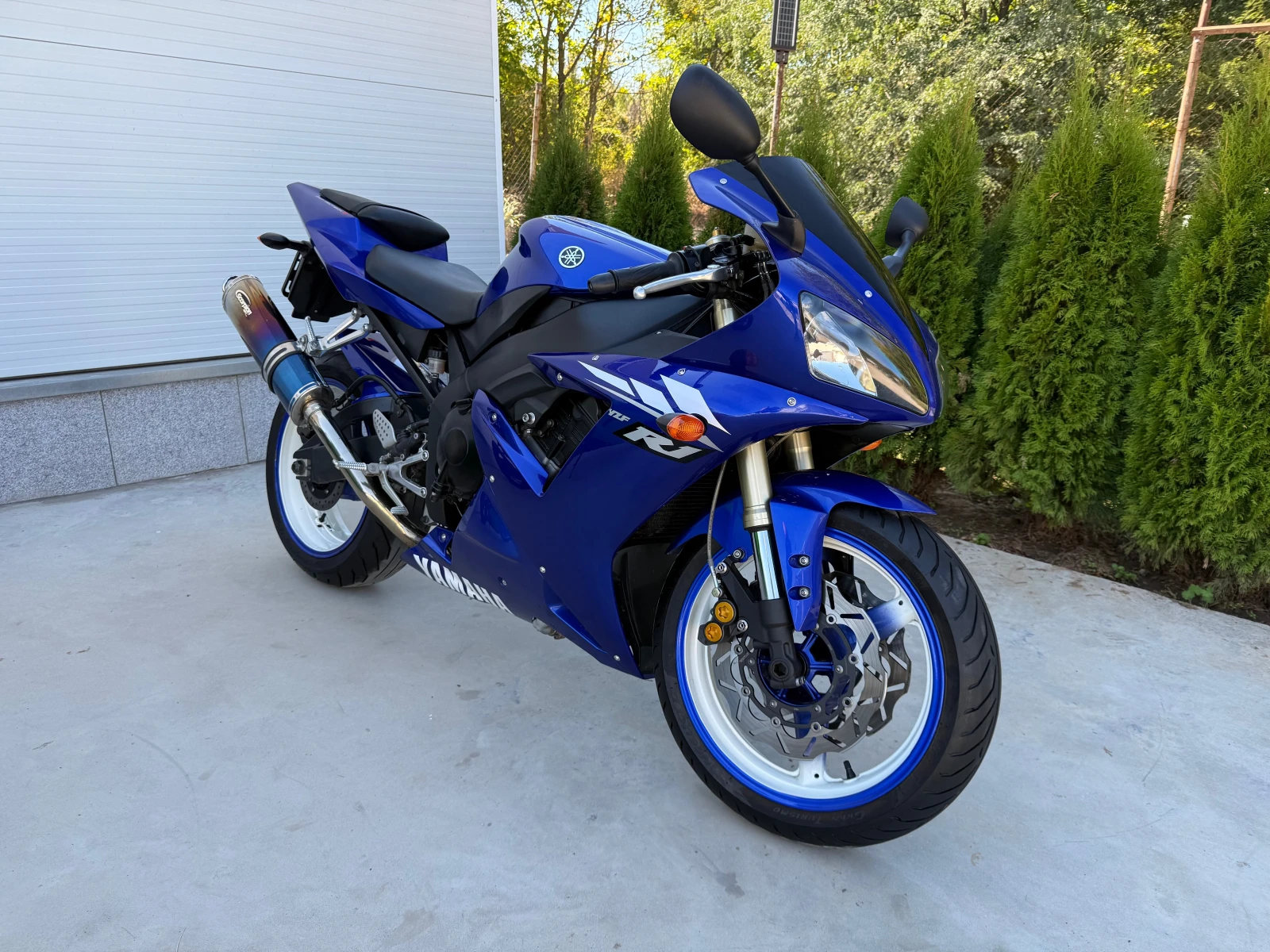 Yamaha YZF-R1
