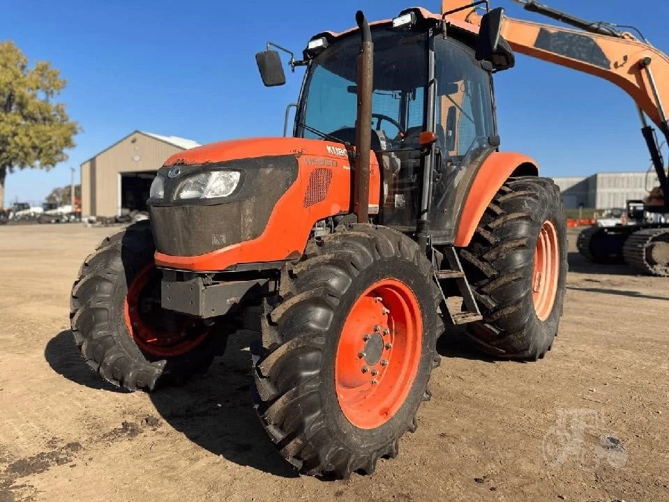 Трактор Kubota М9960 - изображение 2