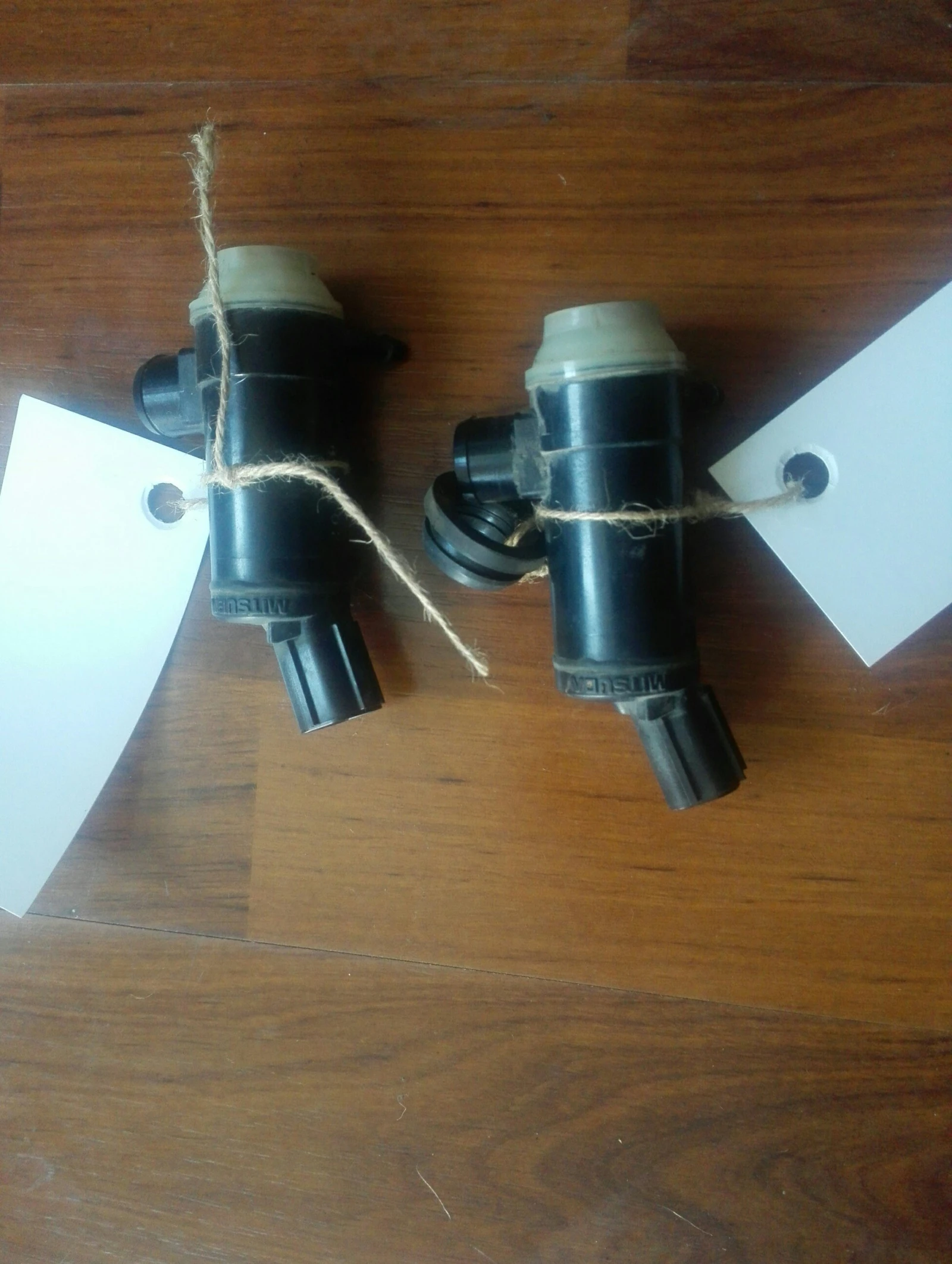 Помпа чистачки Субару Форестър 10г.