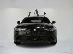 Alfa Romeo Giulia Quadrifoglio RWD * DIS * HARMAN KARDON * ПОДГРЕВИ , снимка 2