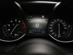 Alfa Romeo Giulia Quadrifoglio RWD * DIS * HARMAN KARDON * ПОДГРЕВИ , снимка 15
