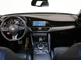 Alfa Romeo Giulia Quadrifoglio RWD * DIS * HARMAN KARDON * ПОДГРЕВИ , снимка 9
