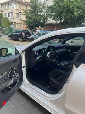 Mercedes-Benz CLA 220 Amg Line, снимка 9