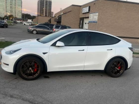 Tesla Model Y * Performance * CARFAX * БЕЗ ПЪРВОНАЧАЛНА ВНОСКА, снимка 2