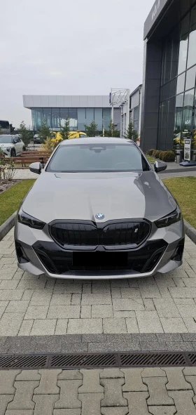 BMW i5 xDrive M-Sport