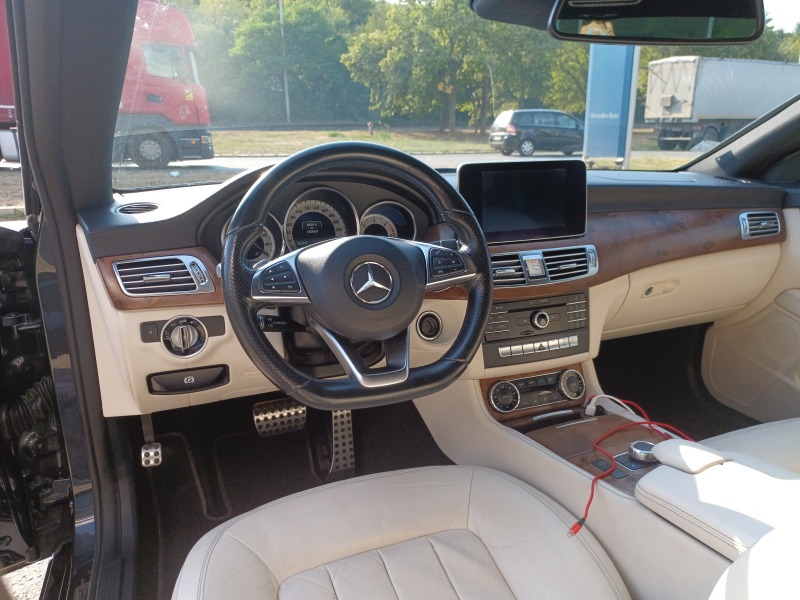 Mercedes-Benz CLS 350 d 4Matic, снимка 12 - Автомобили и джипове - 41870388
