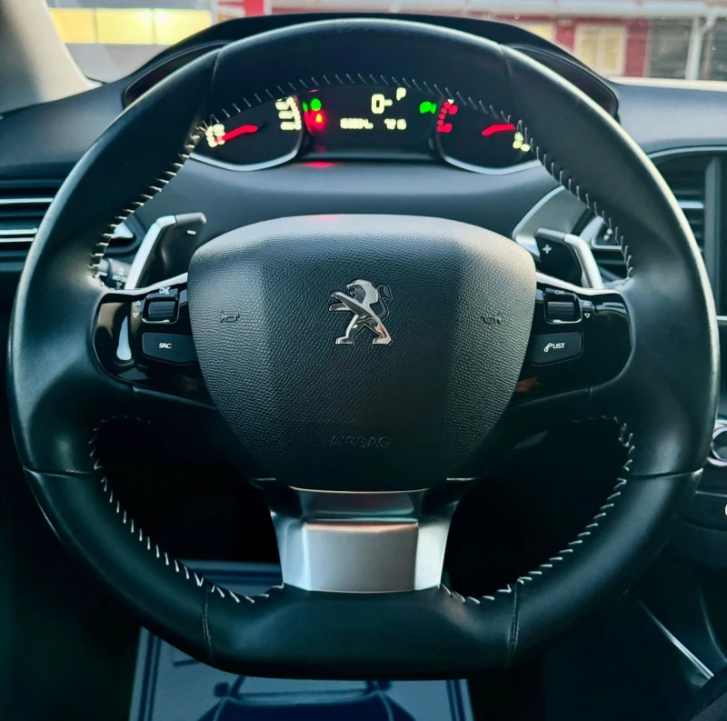 Peugeot 308 1.5HDI, АВТОМАТ, EURO 6B, НАВИГАЦИЯ , снимка 12 - Автомобили и джипове - 47843817