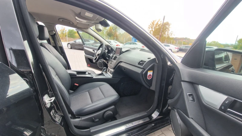 Mercedes-Benz C 250 ЛИЗИНГ, снимка 11 - Автомобили и джипове - 52223438