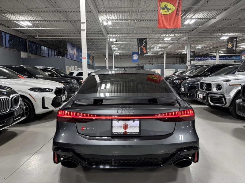 Audi Rs7 Sportback  CARFAX, снимка 7 - Автомобили и джипове - 52645612