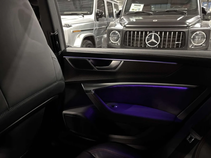 Audi Rs7 Sportback  CARFAX, снимка 15 - Автомобили и джипове - 52645612