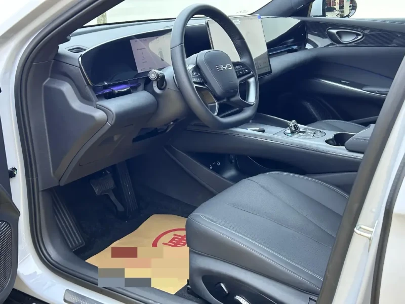 BYD Seal, снимка 3 - Автомобили и джипове - 52998971