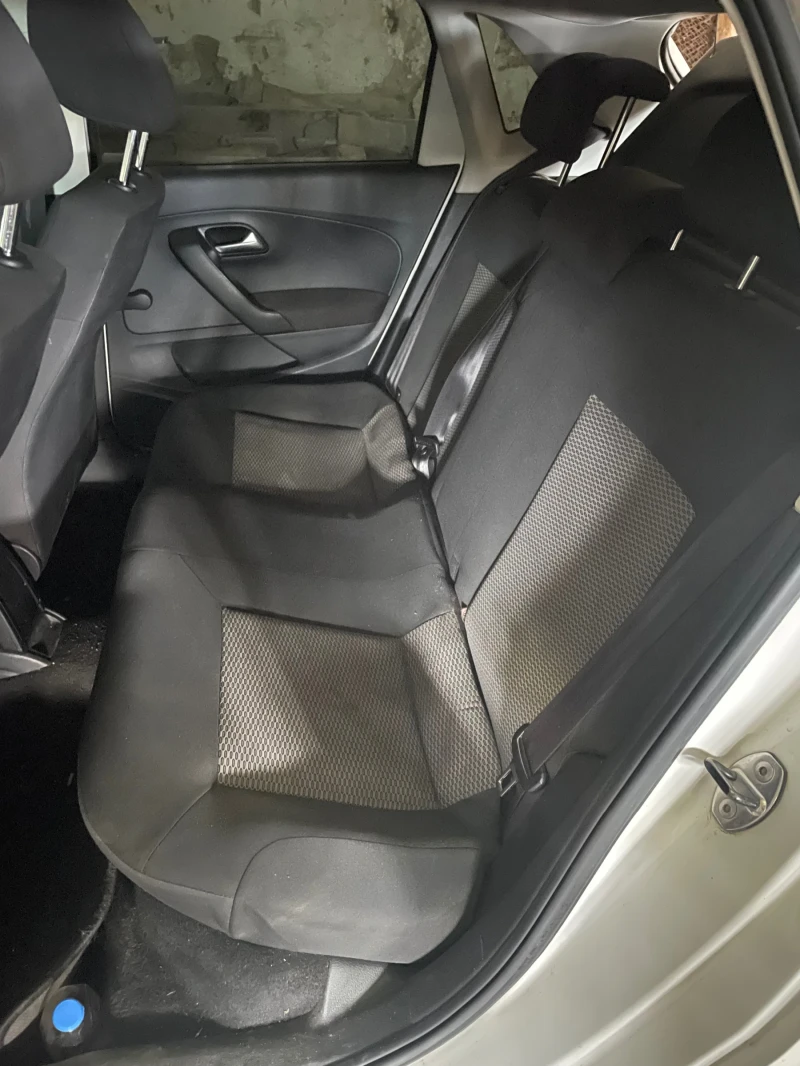 VW Polo, снимка 5 - Автомобили и джипове - 53258752