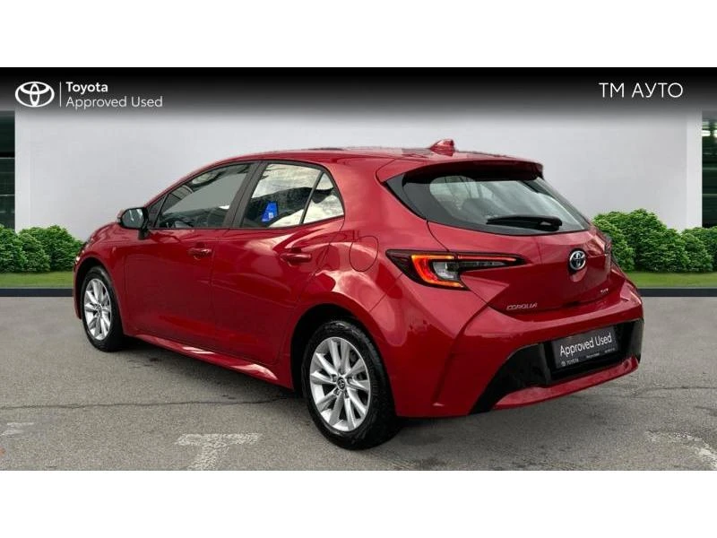 Toyota Corolla HB 1.8 HYB EXECUTIVE - изображение 2