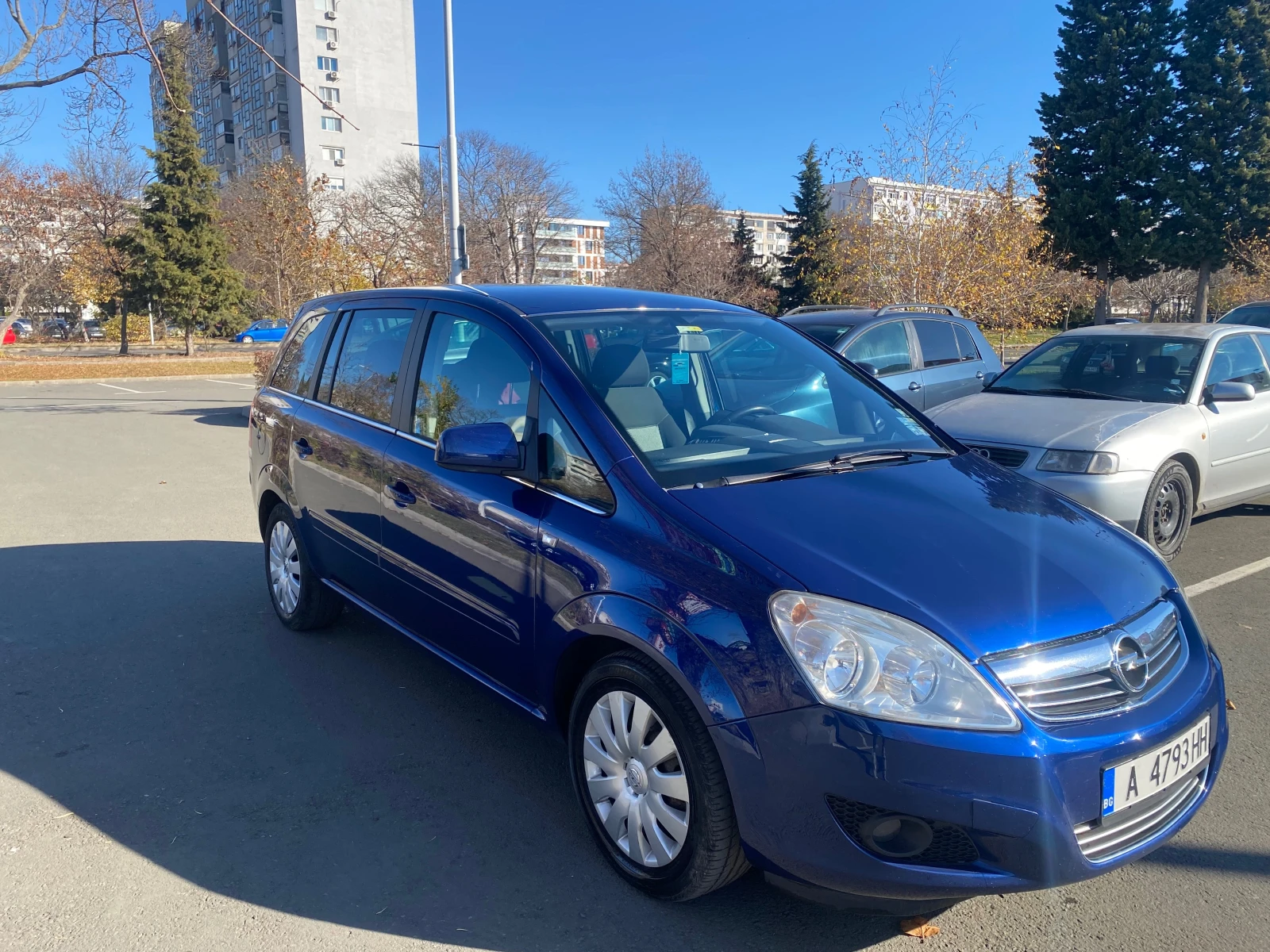 Opel Zafira 1, 9 CDTI Автоматик 7 места - изображение 7