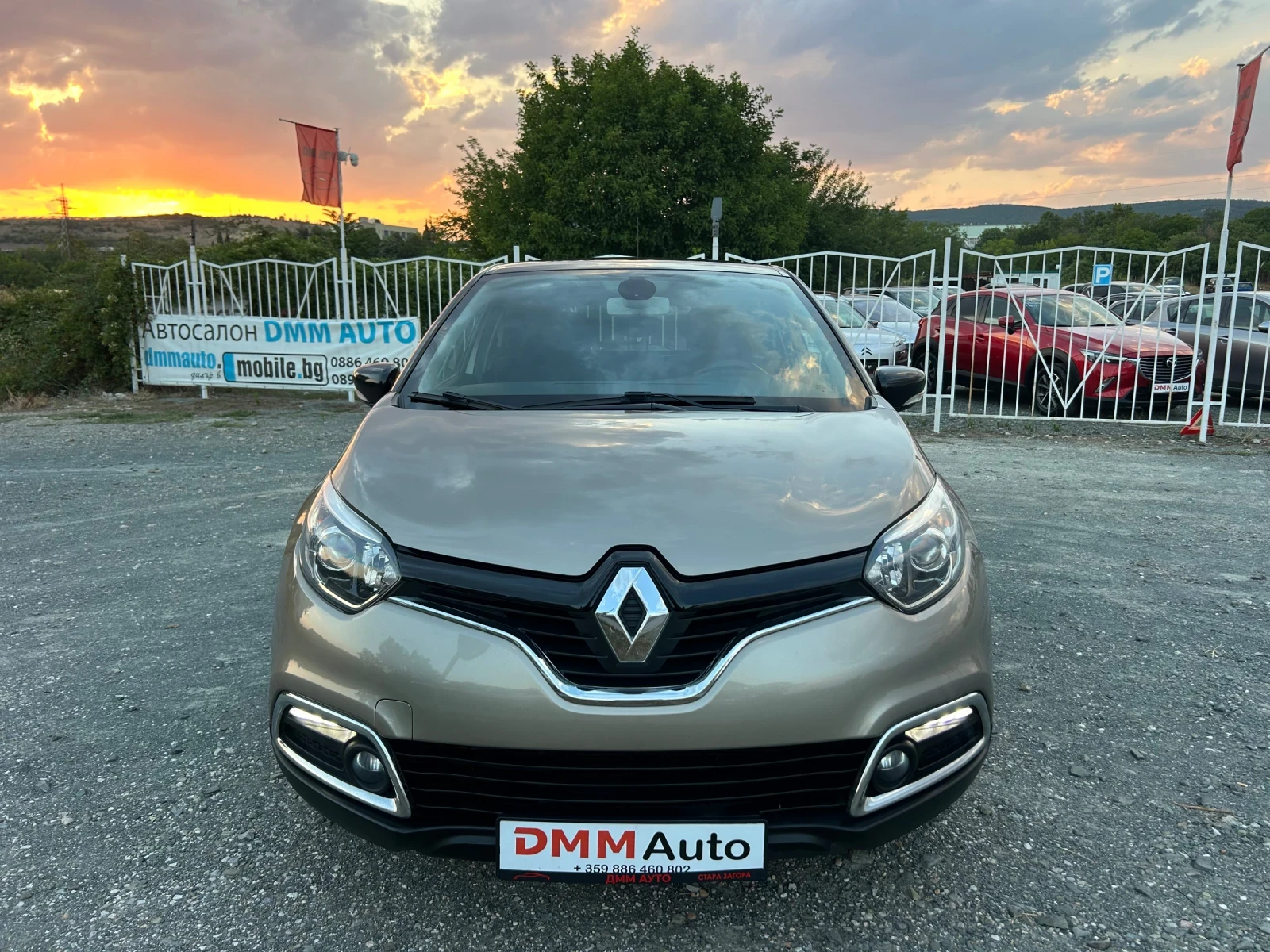 Renault Captur 1.5 dCi / АВТОМАТИК / ЗАДНА КАМЕРА / НАВИ / ЛЕД - изображение 2