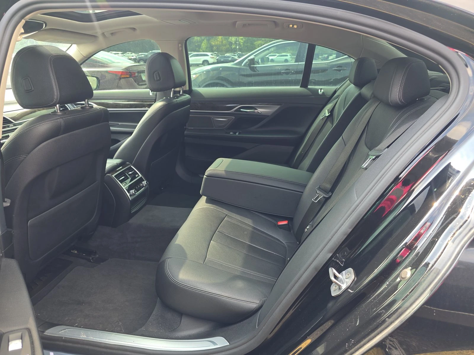 BMW 740 * * * 360* *  | Mobile.bg   14