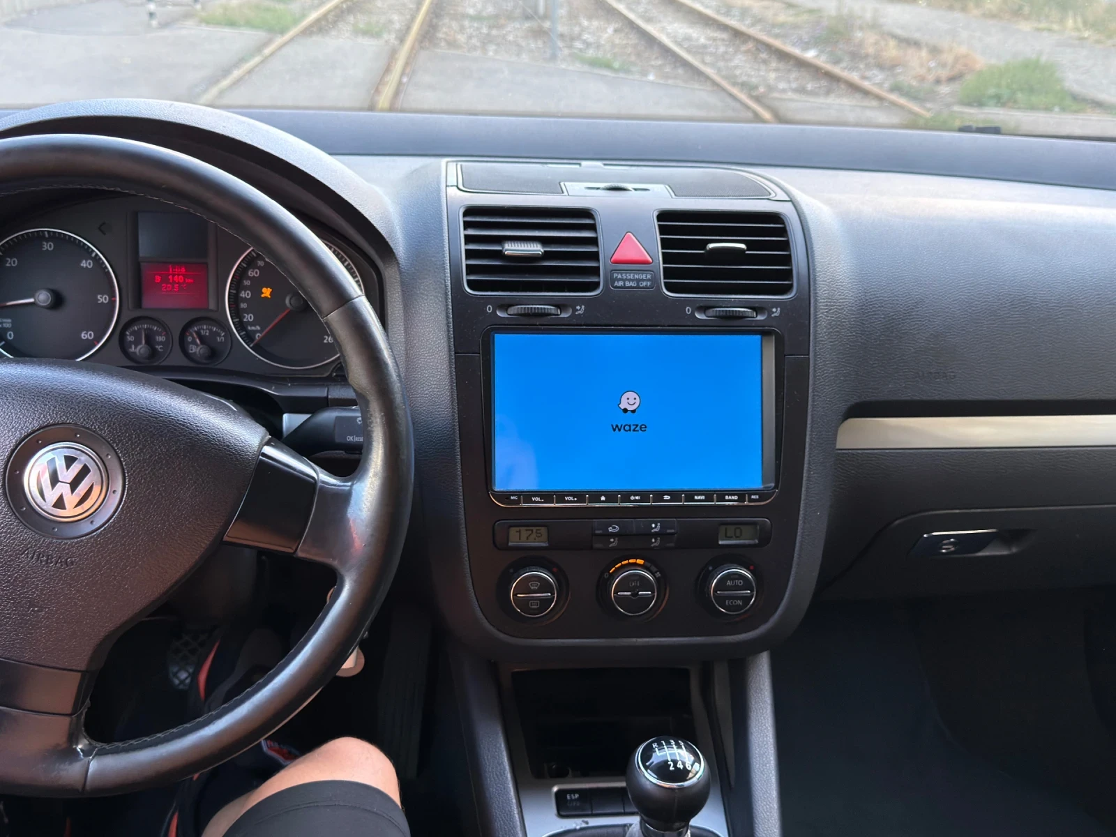 VW Golf 2.0 - изображение 2