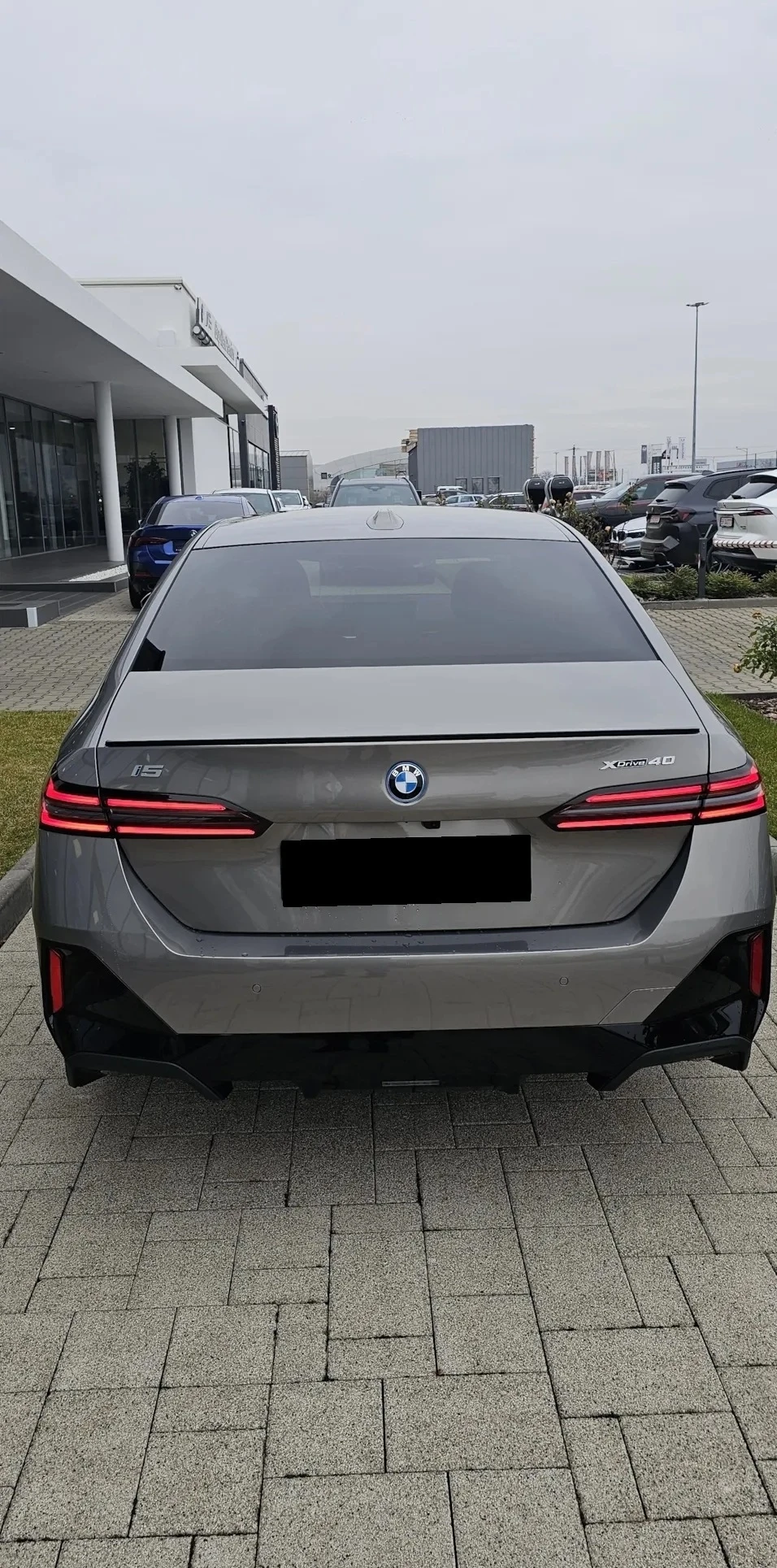 BMW i5 xDrive M-Sport | Mobile.bg   2