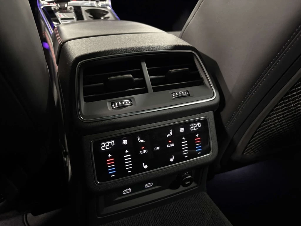 Audi Rs7 Sportback  CARFAX | Mobile.bg   16