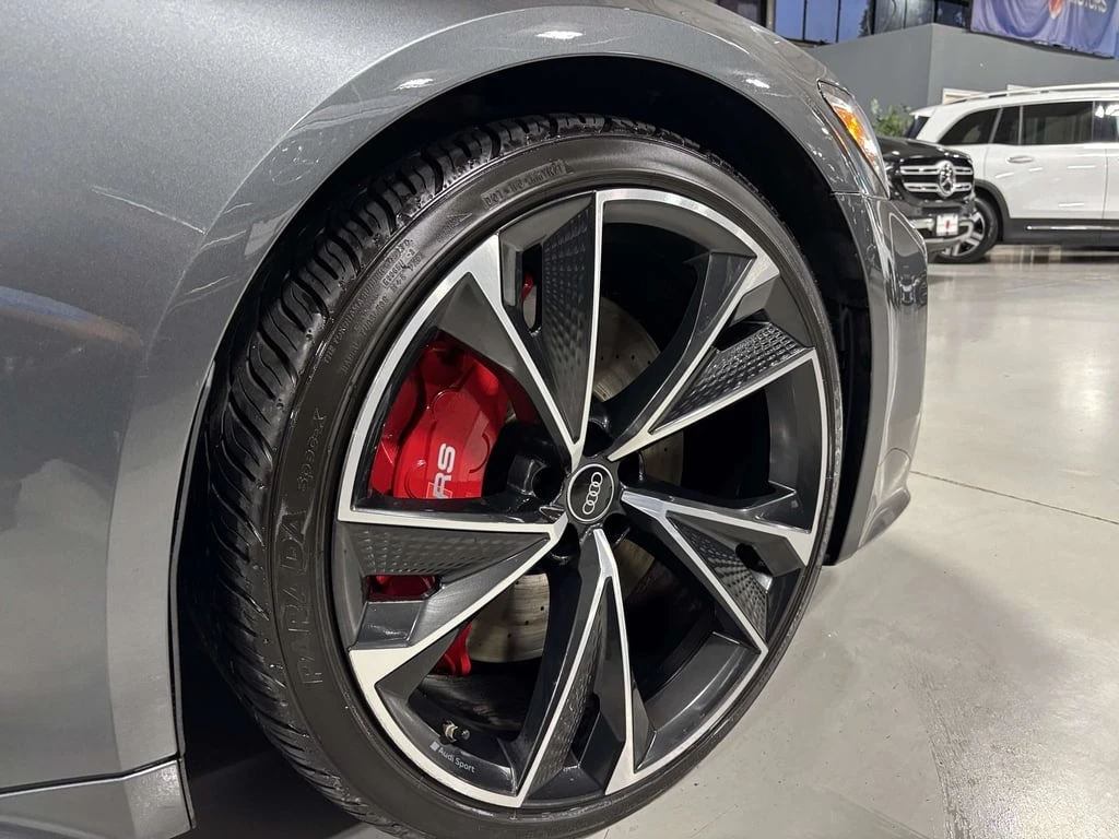 Audi Rs7 Sportback  CARFAX - изображение 5