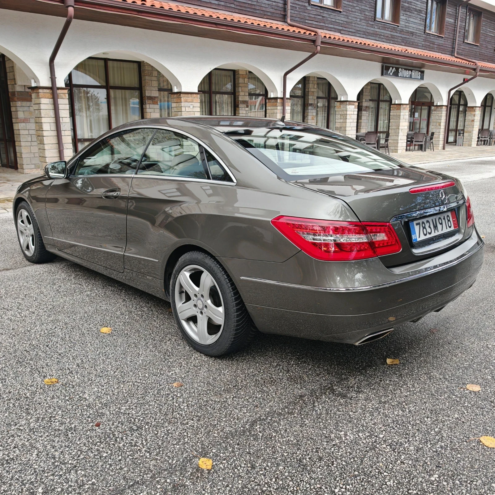 Mercedes-Benz E 500 Е500 V8(388к.с) - изображение 5