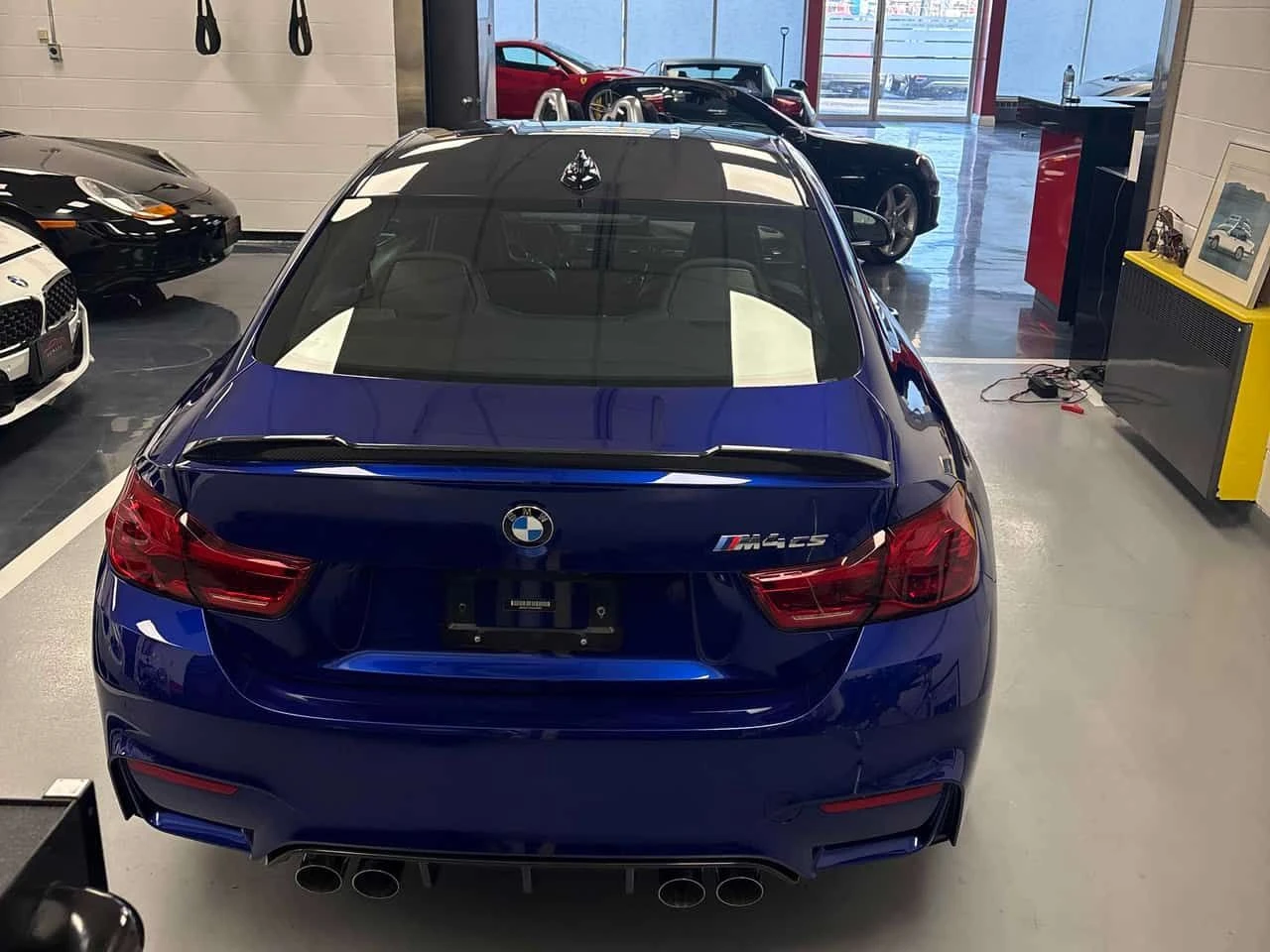 BMW M4 CS  CARFAX - изображение 4