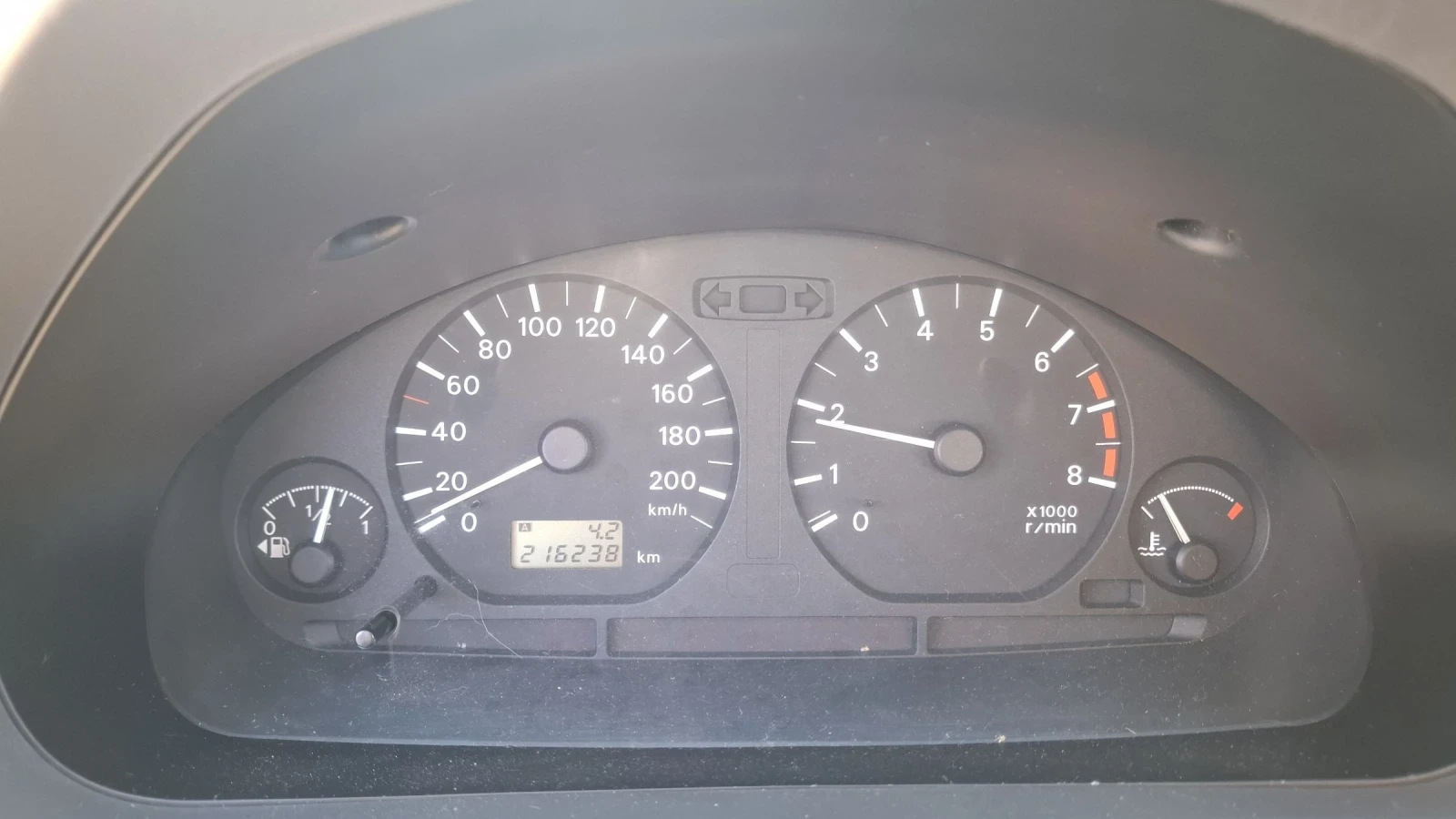 Mitsubishi Space star 1.3 82кс, снимка 12 - Автомобили и джипове - 53818143