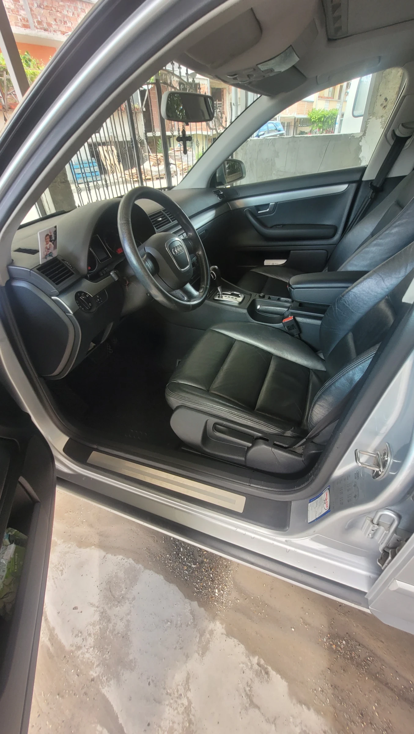 Audi A4, снимка 10 - Автомобили и джипове - 53835547