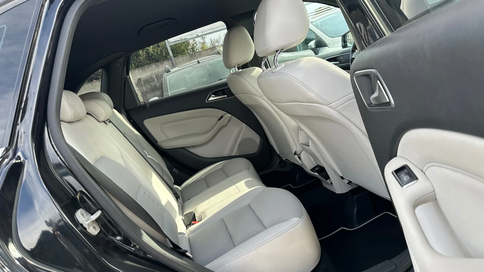 Mercedes-Benz B 150 Face lift 100% Обслужен! Готов за употреба!!!, снимка 14 - Автомобили и джипове - 54082013