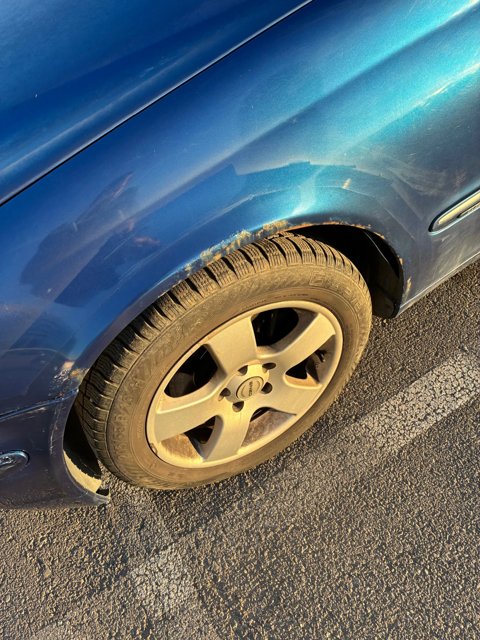 Mercedes-Benz C 220, снимка 4 - Автомобили и джипове - 54344627