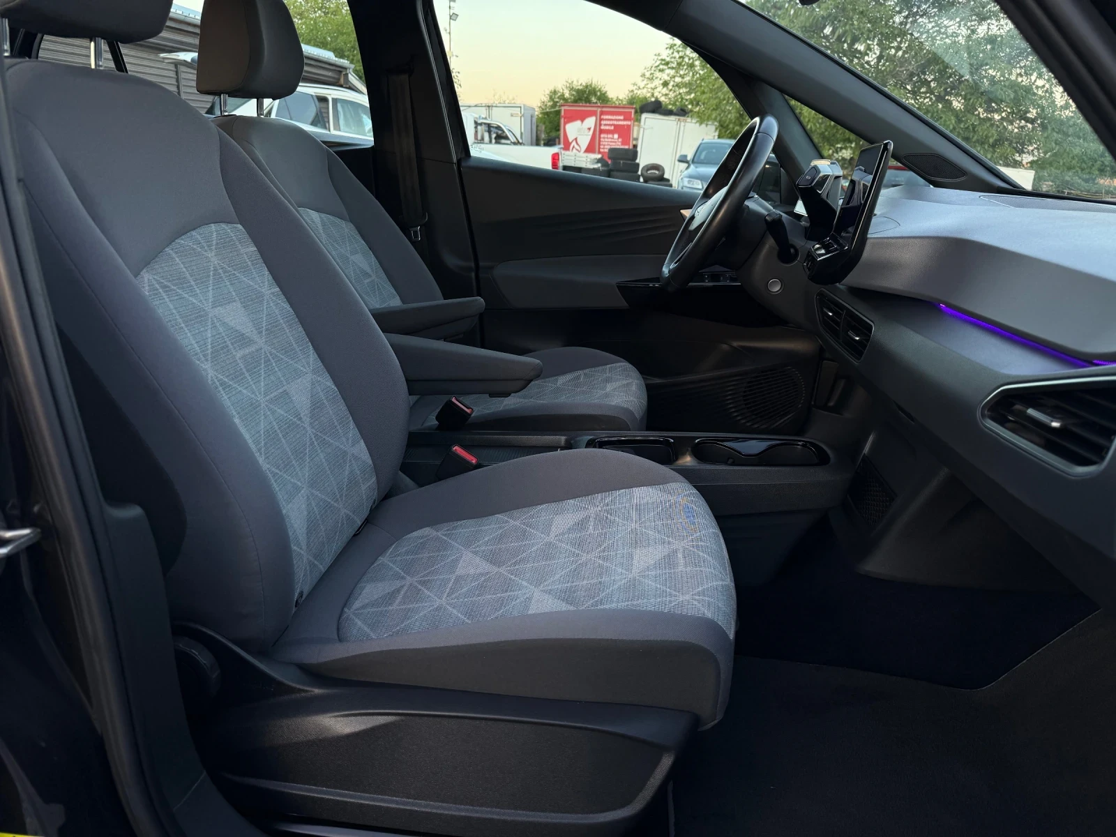 VW ID.3 62kWh PRO EDITION ТЕРМОПОМПА, снимка 9 - Автомобили и джипове - 54458918