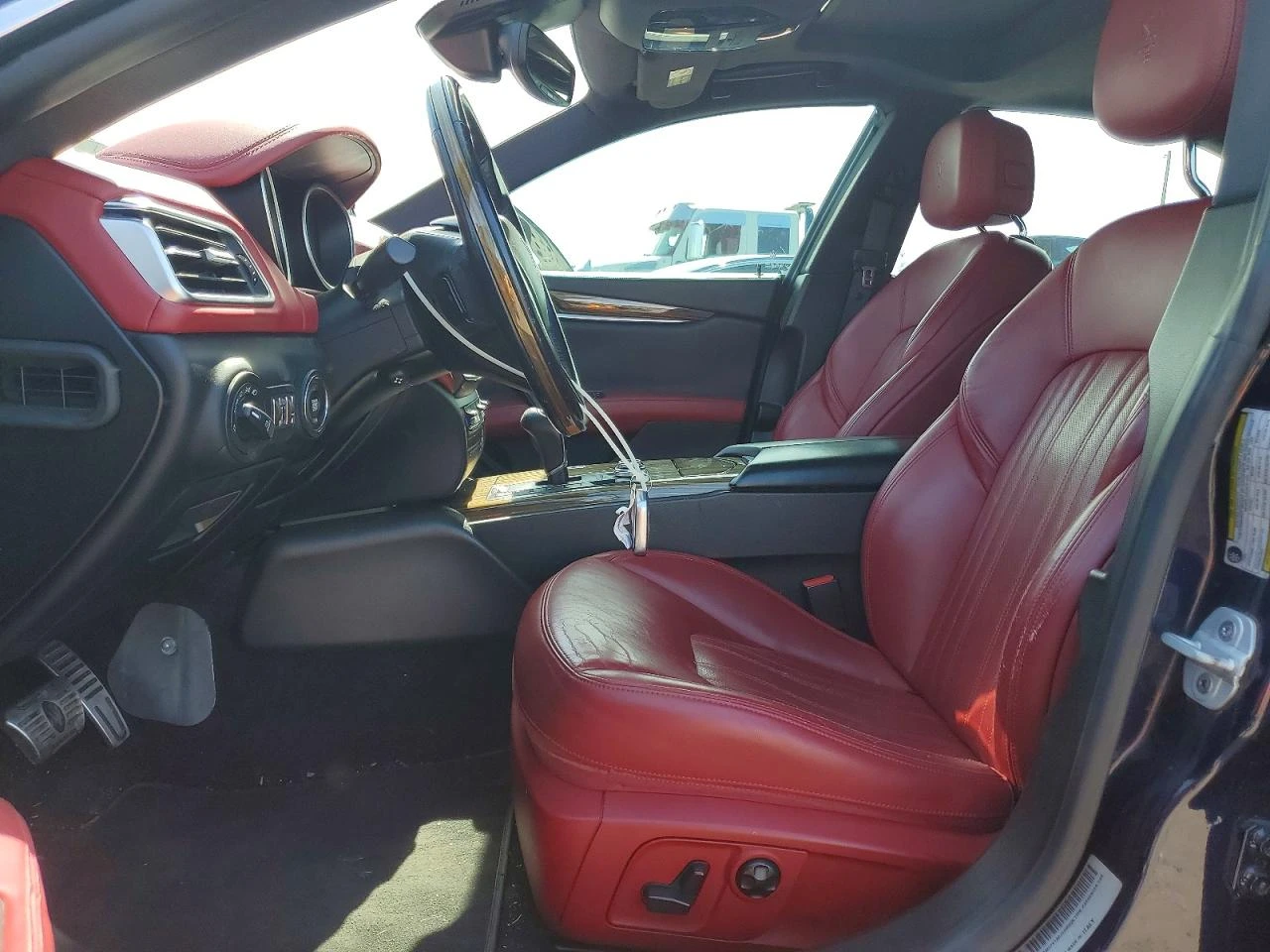 Maserati Ghibli 3.0l S, снимка 7 - Автомобили и джипове - 54964777