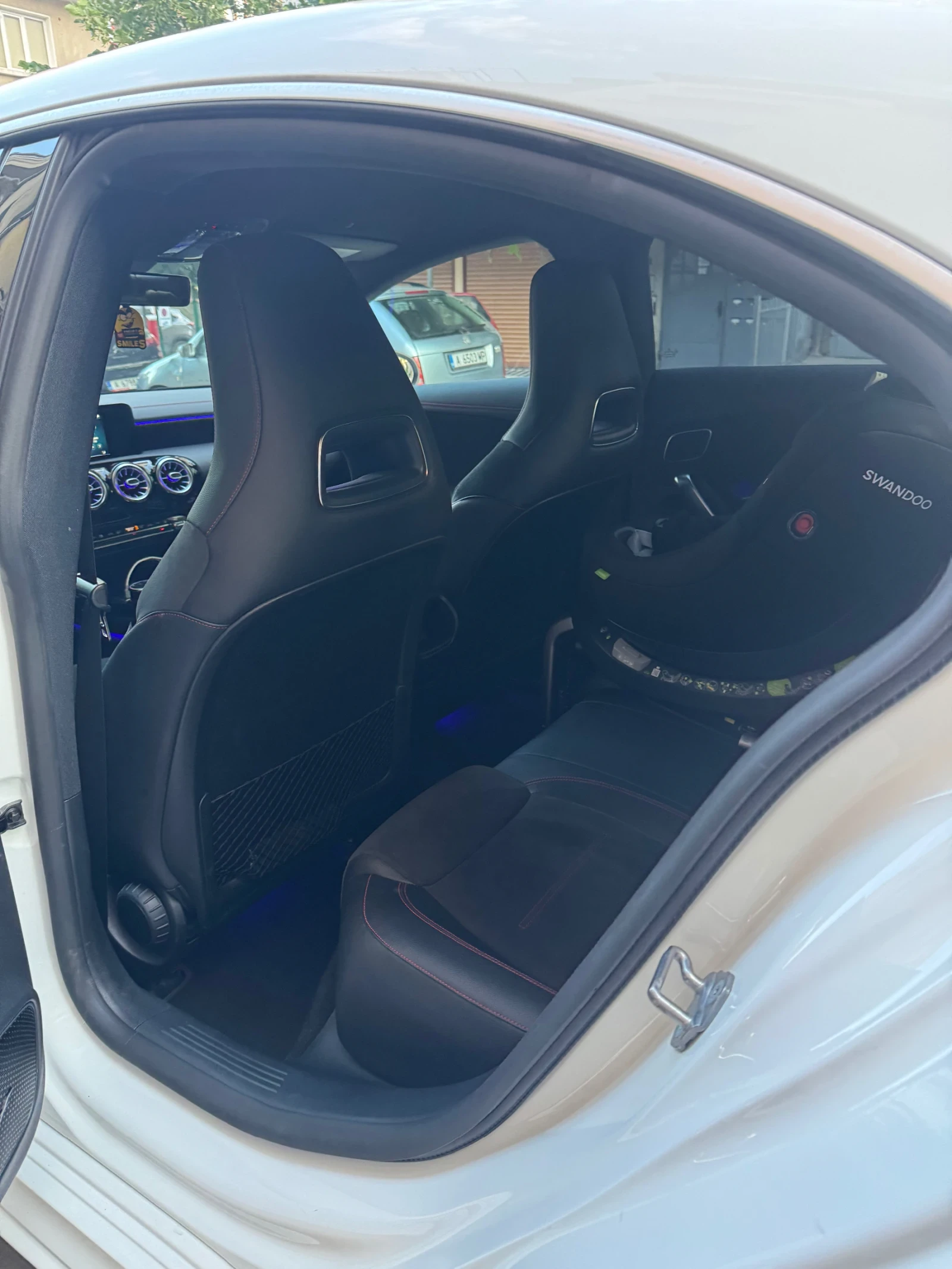 Mercedes-Benz CLA 220 Amg Line, снимка 11 - Автомобили и джипове - 55085932