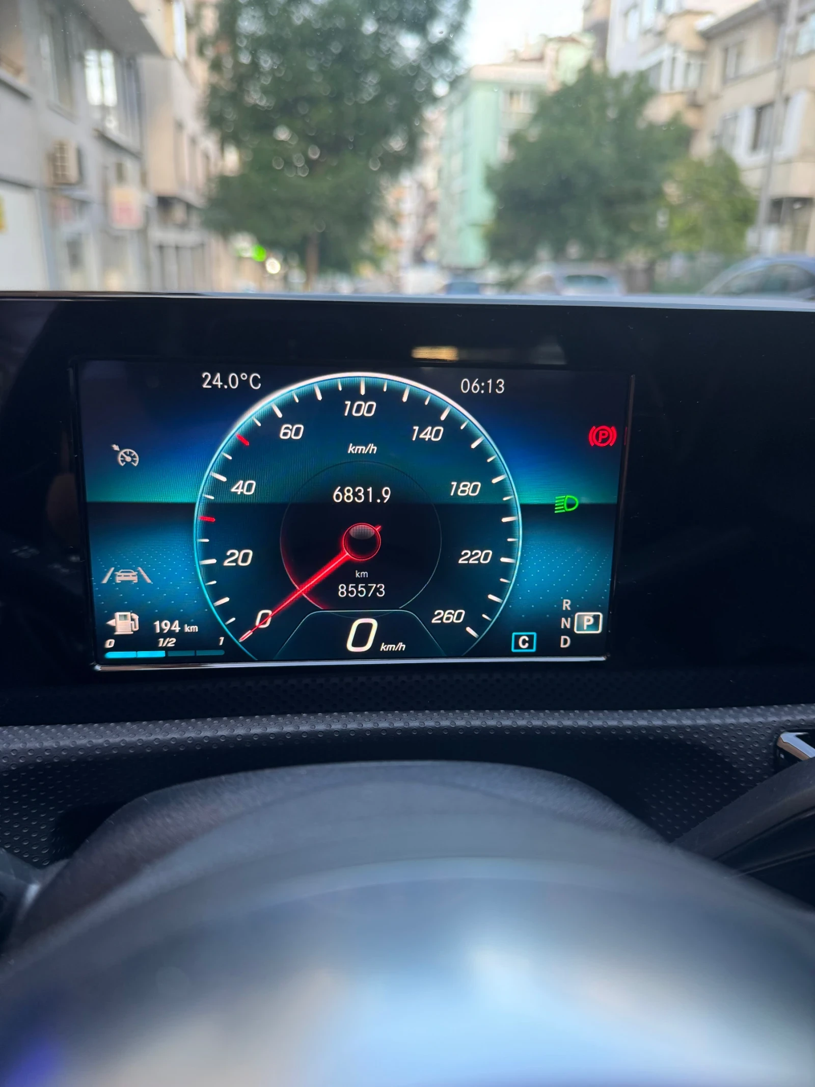 Mercedes-Benz CLA 220 Amg Line, снимка 14 - Автомобили и джипове - 55085932