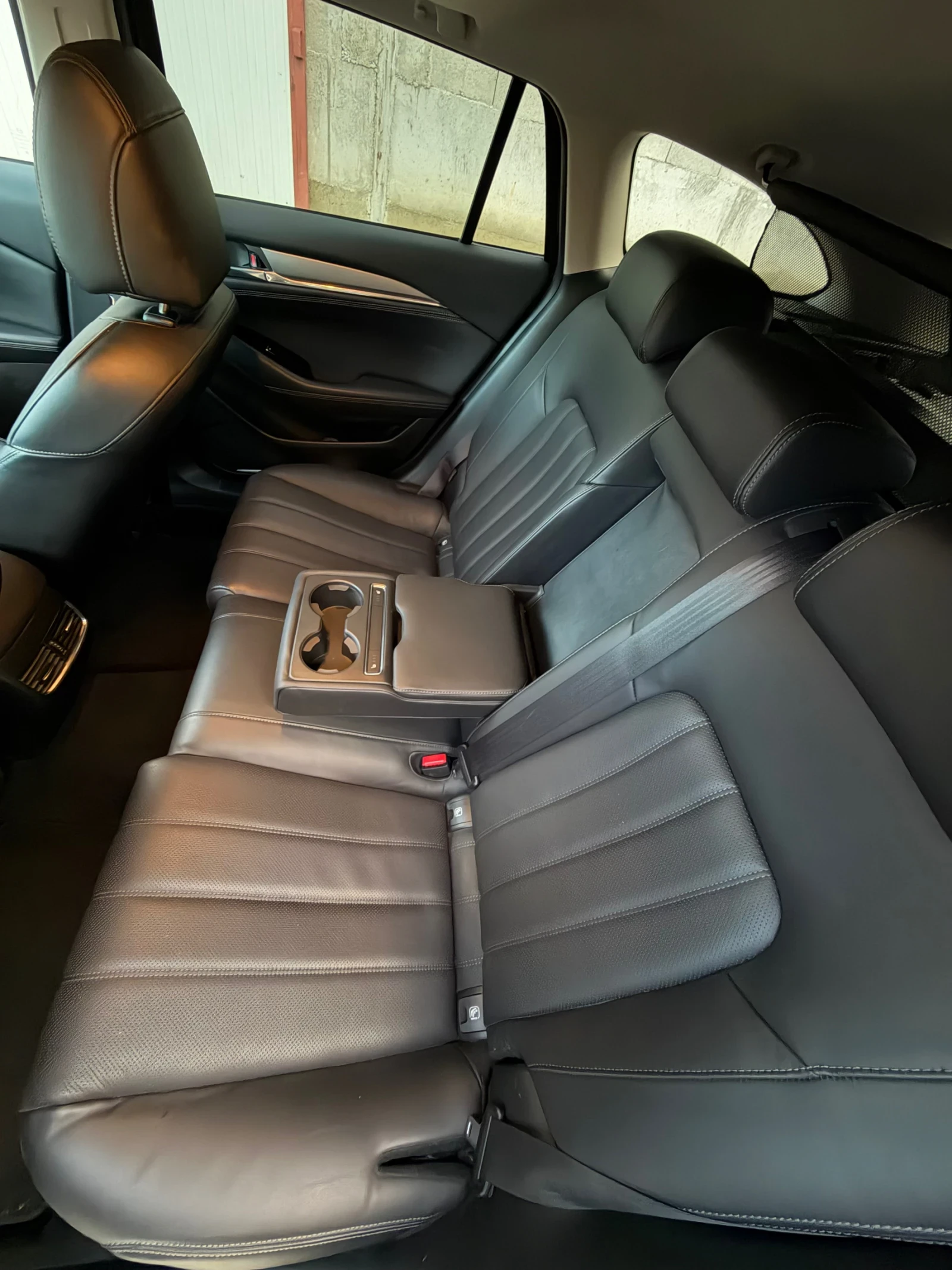 Mazda 6 TAKUMI, снимка 10 - Автомобили и джипове - 55155312