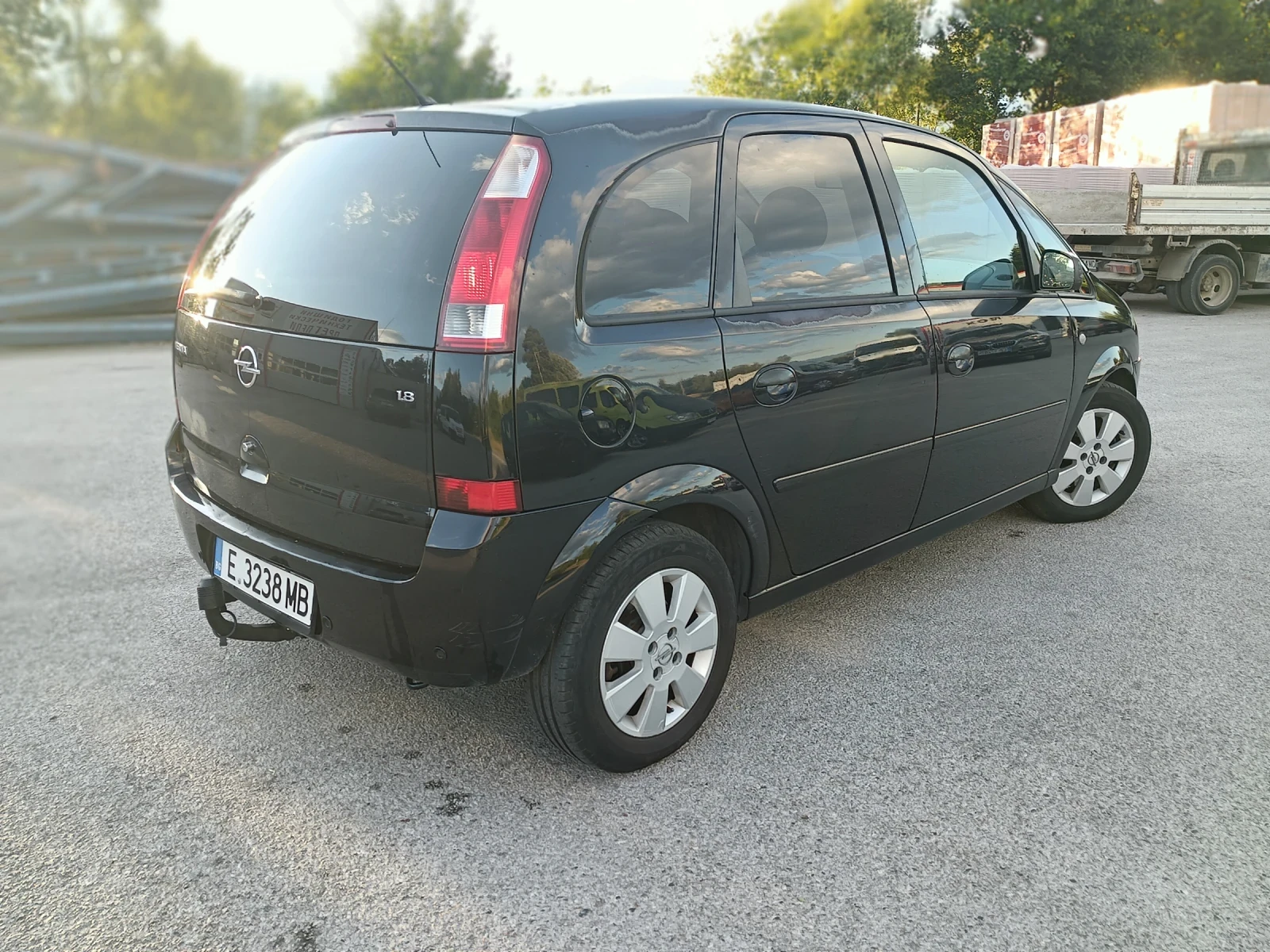 Opel Meriva, снимка 6 - Автомобили и джипове - 55287285