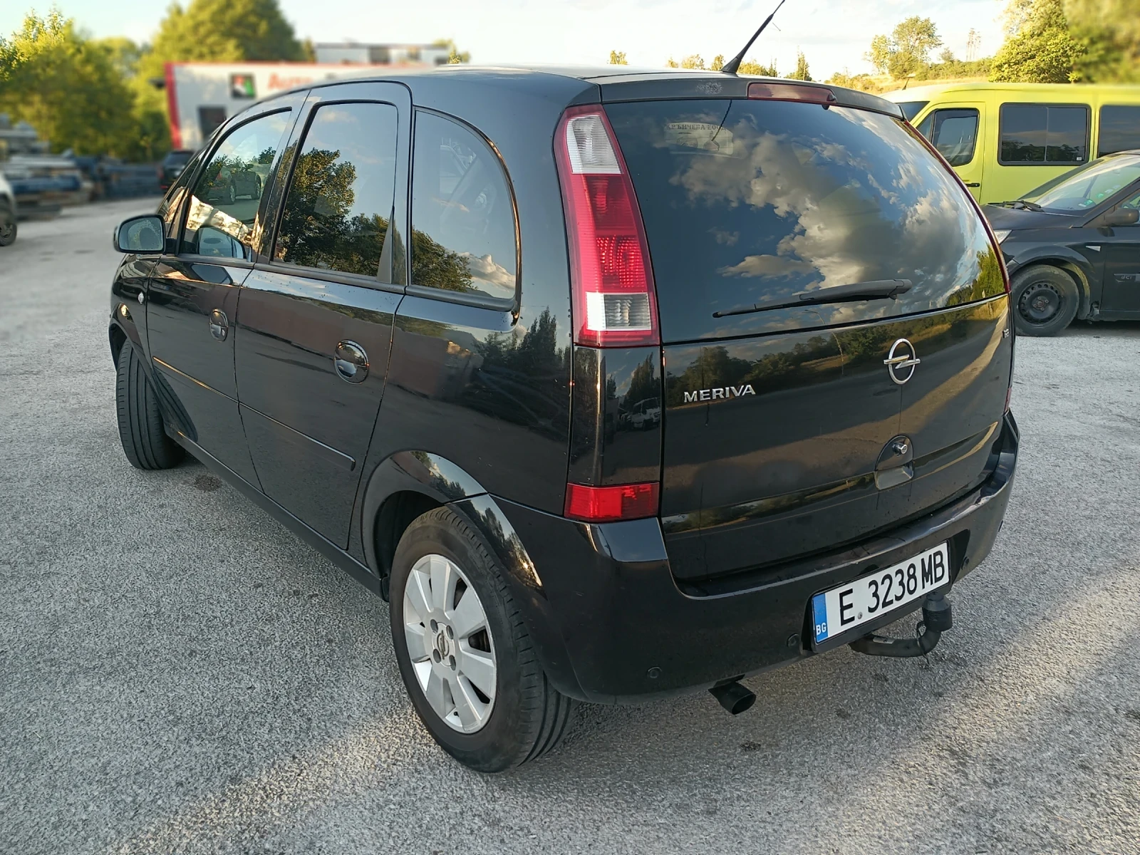 Opel Meriva, снимка 5 - Автомобили и джипове - 55287285