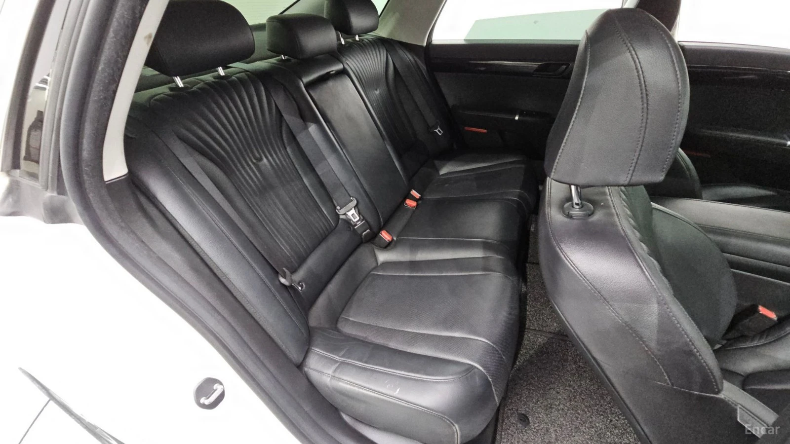 Hyundai Grandeur Premium* 3.5* LPG* DISTRONIC* ОБДУХ* МАСАЖИ* , снимка 9 - Автомобили и джипове - 55504358