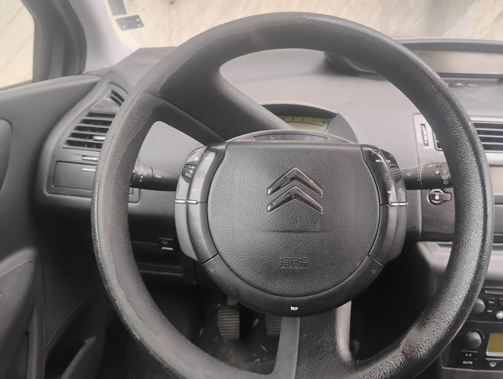 Citroen C4, снимка 2 - Автомобили и джипове - 55577460
