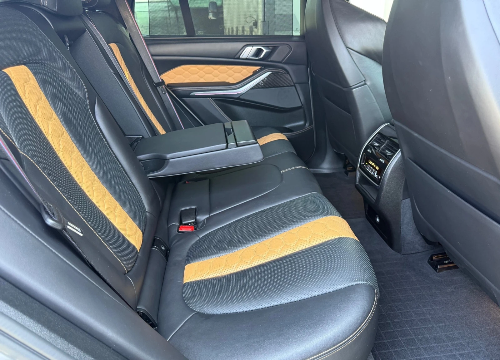 BMW X5M Competition xDrive, снимка 9 - Автомобили и джипове - 55721354