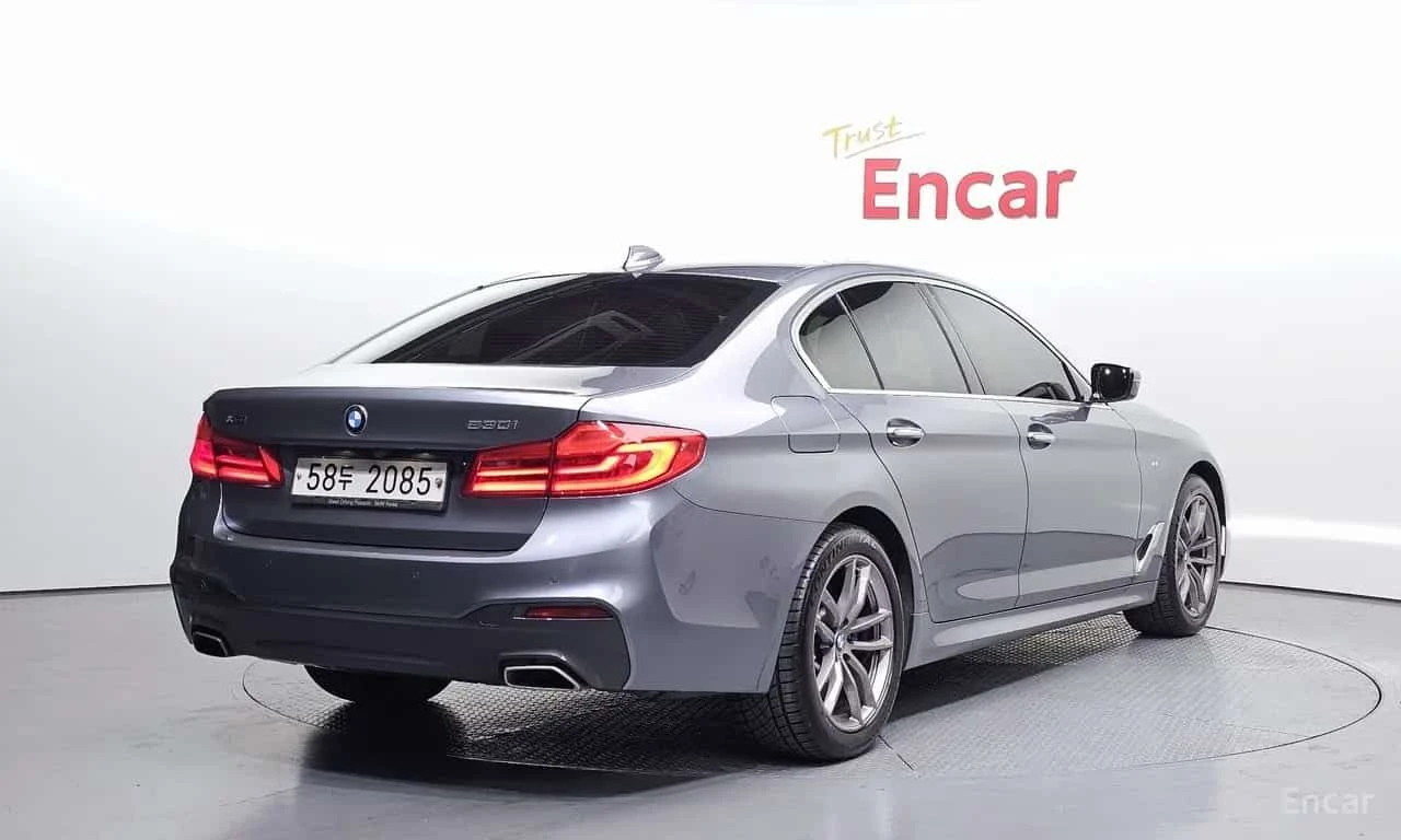 BMW 530 530i xDrive M Sport Package Plus, снимка 2 - Автомобили и джипове - 55725997
