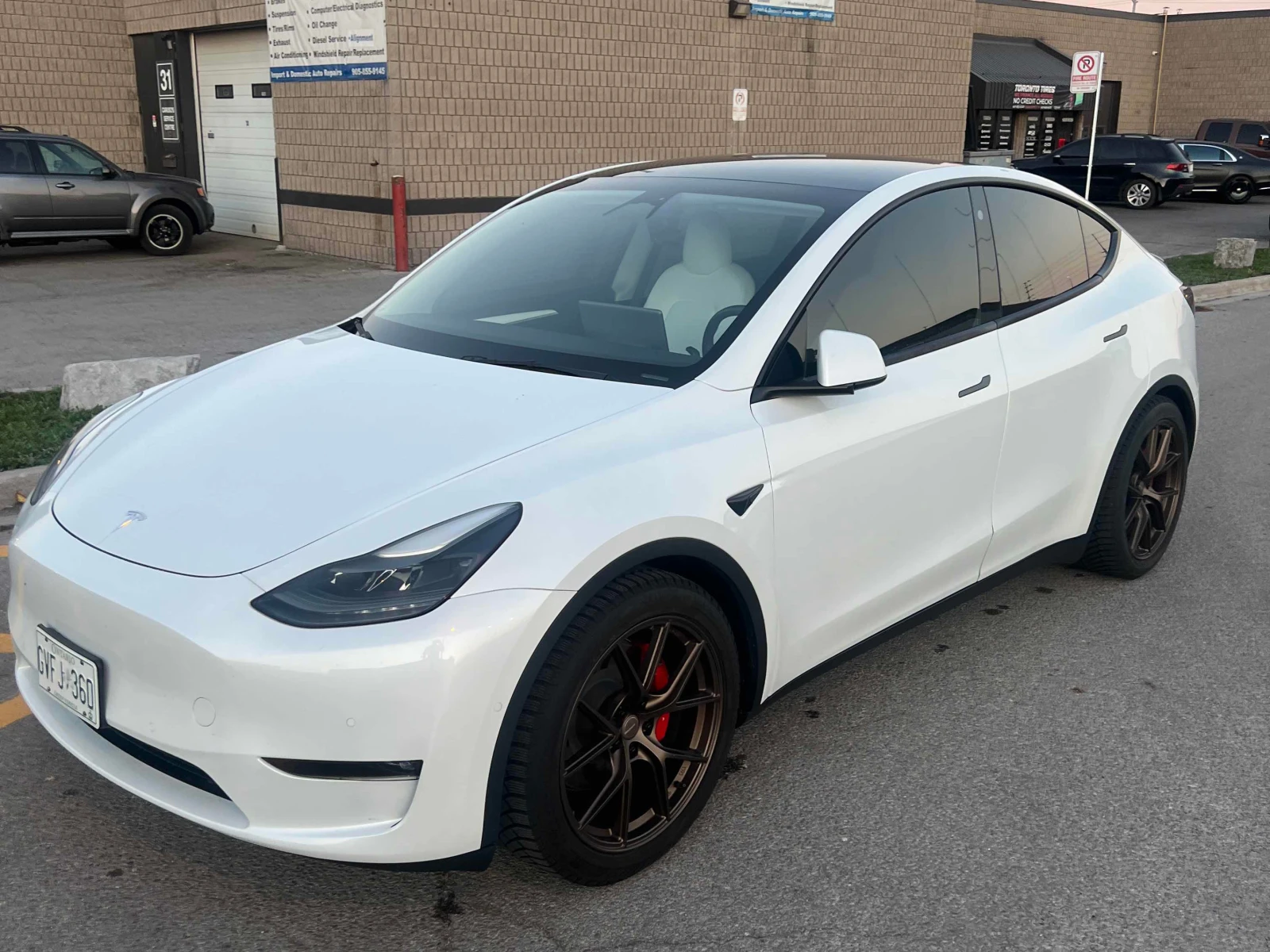 Tesla Model Y * Performance * CARFAX * БЕЗ ПЪРВОНАЧАЛНА ВНОСКА