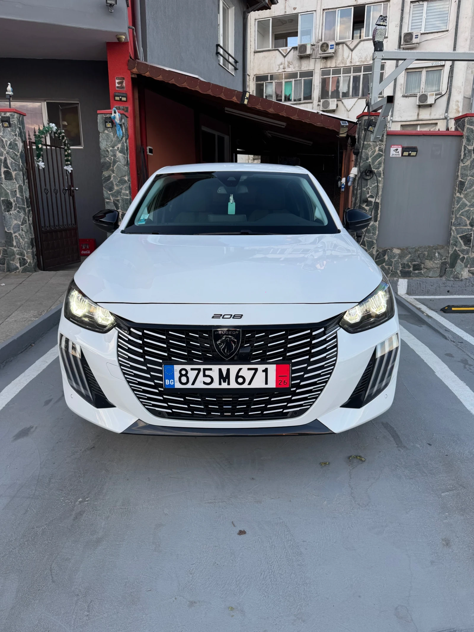 Peugeot 208