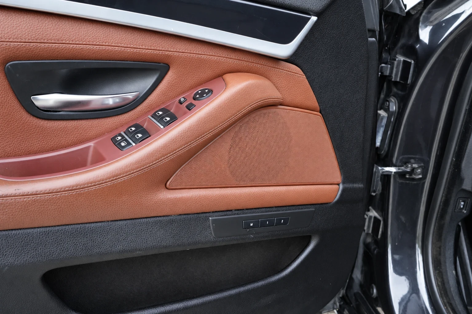 BMW 535 M-PACK* KEYLESS* CAM* DISTR* H&K* HEAD-UP*  | Mobile.bg � ����������� 7