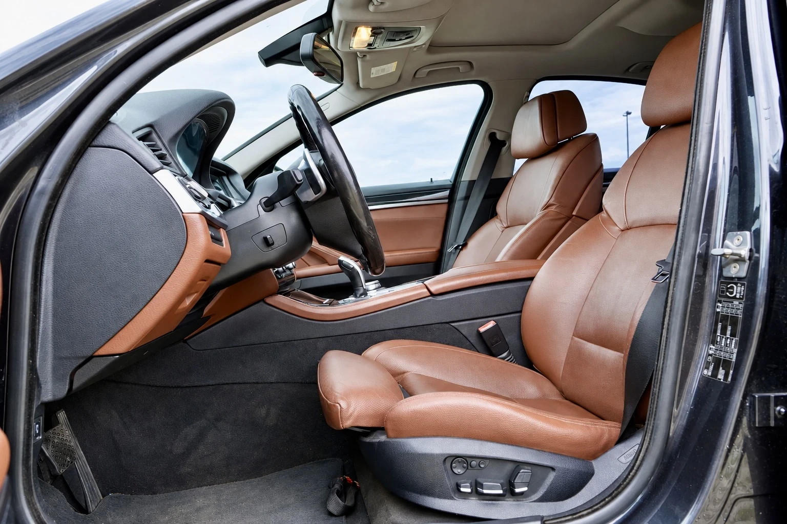 BMW 535 M-PACK* KEYLESS* CAM* DISTR* H&K* HEAD-UP*  | Mobile.bg � ����������� 10