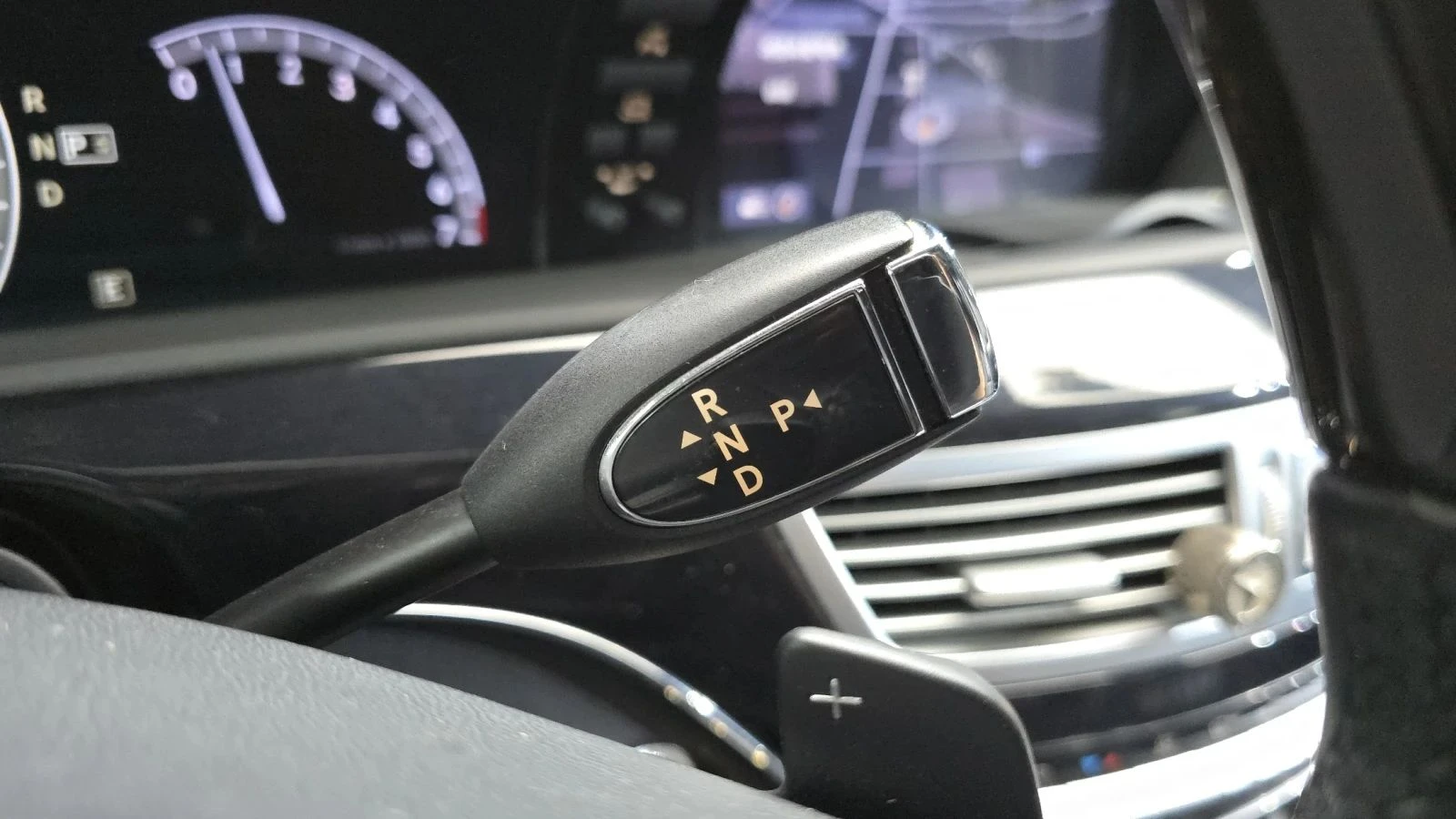 Mercedes-Benz S 500, снимка 9 - Автомобили и джипове - 56686654