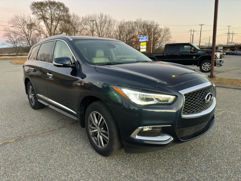 Infiniti QX60 Luxe* м.точка* Keyless* нави* подгрев* пано, снимка 1 - Автомобили и джипове - 48313616