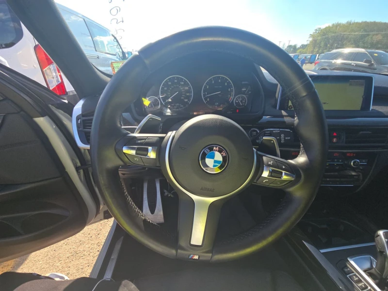 BMW X5 35i* M-Sport* Shadow* HUD* H/K* AdaptiveLED* Вакуу, снимка 7 - Автомобили и джипове - 52317933