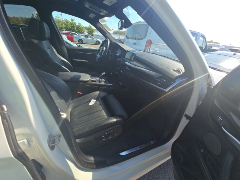 BMW X5 35i* M-Sport* Shadow* HUD* H/K* AdaptiveLED* Вакуу, снимка 5 - Автомобили и джипове - 52317933