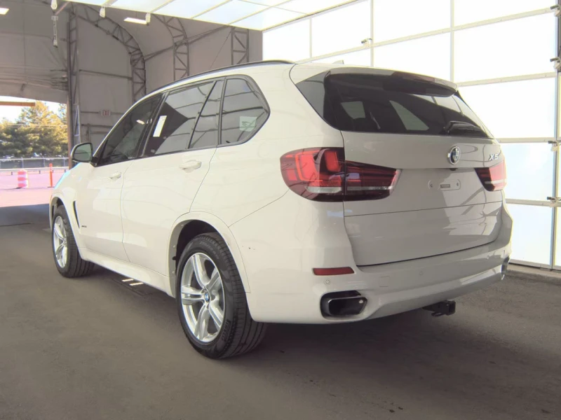 BMW X5 35i* M-Sport* Shadow* HUD* H/K* AdaptiveLED* Вакуу, снимка 4 - Автомобили и джипове - 52317933